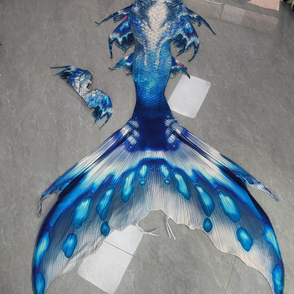 Aquarium & Marine Museum Universiti Malaysia Sabah Kota Kinabalu Sabah - Originele kleurrijke zeemeerminstaart op maat gemaakt